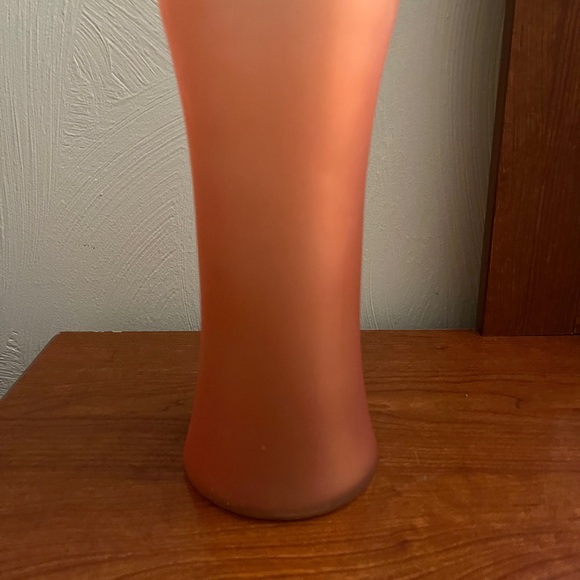 Elegant Frosted Vase - Picture 1 of 8